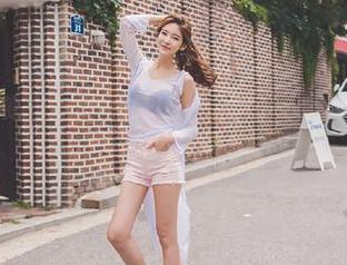 惊喜福利来袭！Bomi(普美)MoonNightSnap-TogetherVol.02迷人图集一览.txt