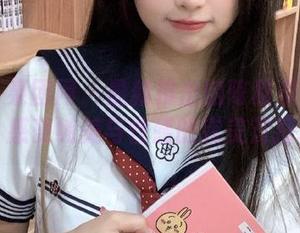 GIRLT果团网 – 最新推出的陈雅漫白丝套图，感受纯美与性感的完美对撞.txt