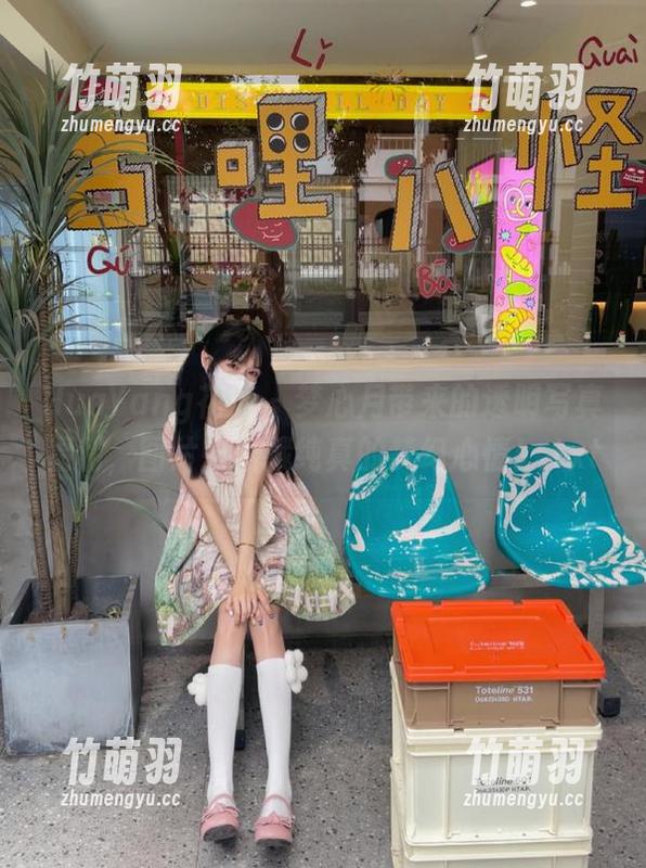 HuaYang花漾 - 梦心月带来的透明写真福利，图片中蕴藏纯真的梦幻心情！.txt
