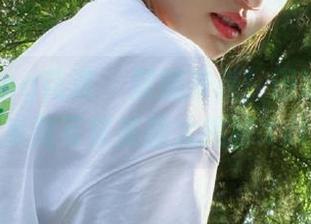HuaYang花漾 – 震撼来袭！田冰冰御姐系列写真美图大揭秘.txt