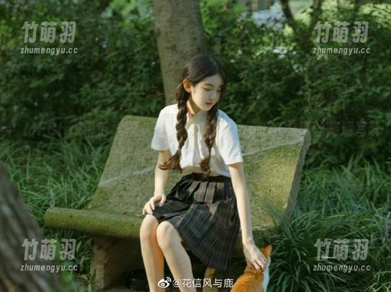 MFStar模范学院 - 灵韵流转：lingyu69黑丝高清写真，记录生活中的每一份诱惑.txt