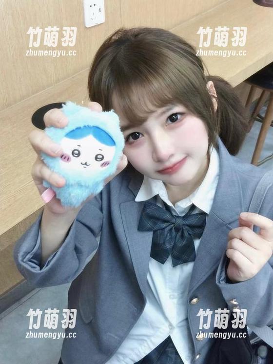 MFStar模范学院 - 感受伊小七MoMo花嫁的美丽，高清写真集带你走进梦幻婚礼.txt