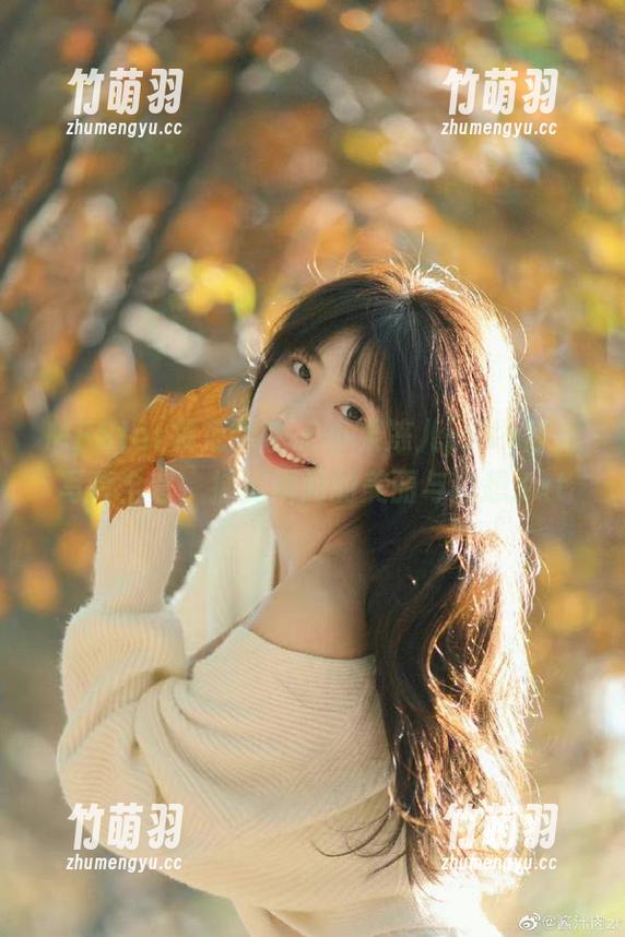 MFStar模范学院 - 小果冻儿jelly红裙写真全套，捕捉瞬间的美丽与幻想.txt