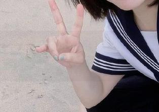 MFStar模范学院 – 甜筒晓彤的美腿真是养眼，原图壁纸带你领略她的魅力！.txt