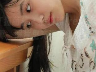MICAT猫萌榜 – 萌琪琪Irene新出炉的圣诞写真，照片里充满了无限惊喜与欢乐！.txt