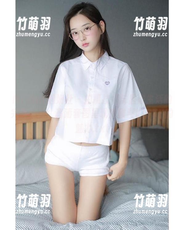 MiStar魅妍社 - 拍摄技术与居家生活的完美结合，高清套图呈现陈雅漫VICKY的魅力.txt