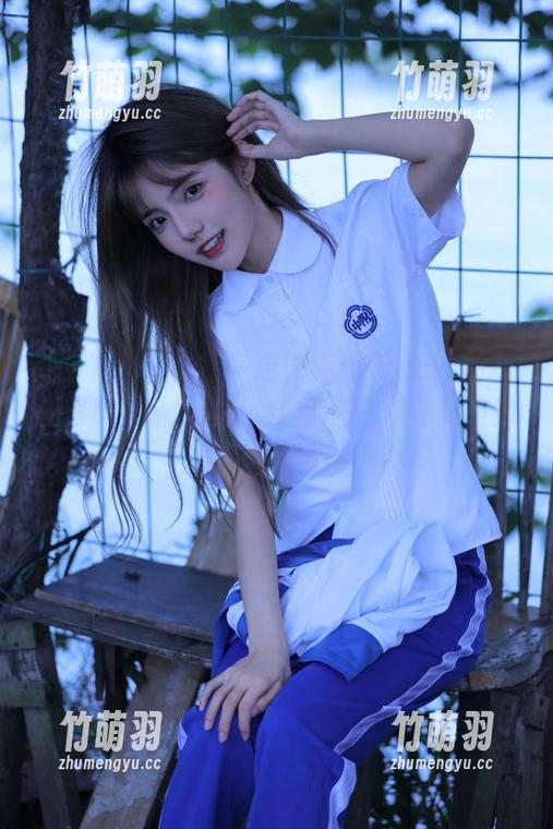 MiiTao蜜桃社 - 走进梦乃Mandy的灰丝写真作品：这些精致的图片让你领略到不一样的视觉盛宴。.txt