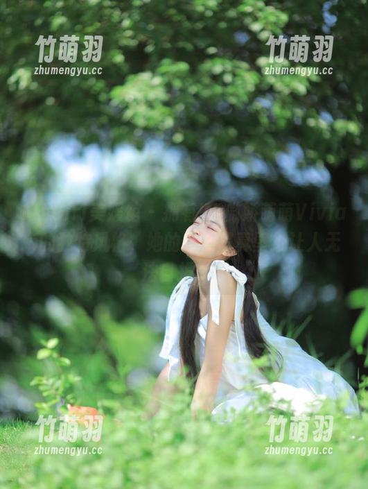 MyGirl美媛馆 - 拥有K8傲娇萌萌Vivian的独特风格，她的女神写真壁纸让人无法自拔.txt