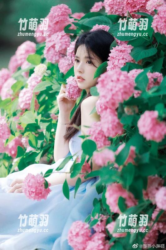 MyGirl美媛馆 - 绮里嘉ula性感写真最新图片合集，奉上视觉盛宴与绝美姿态的无尽享受！.txt