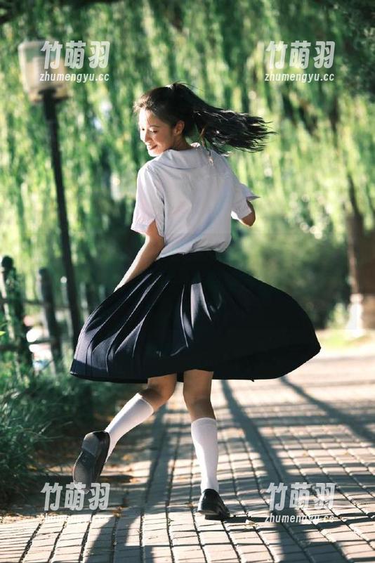 Pary学生模拍 - 小淇的花嫁私房合集，带你领略婚纱的另一种搞笑艺术风格！.txt