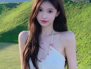 丝社图库推荐，下载丹丹的黑丝美腿，让你领略别样性感之美！.txt