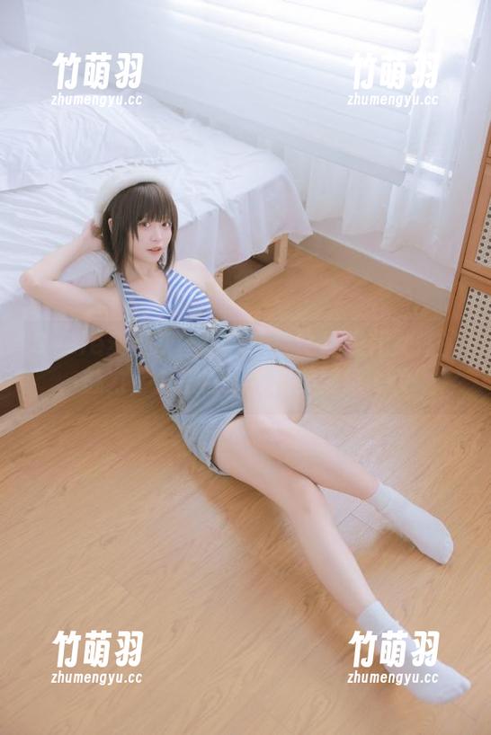 Seele麦麦灰丝写真集：诠释现代女性的魅力，为生活添置精美壁纸.txt