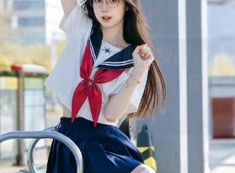 UGirls尤果网 – 捕捉时尚瞬间，下载网盘中的张小西Ann高跟鞋写真，尽显优雅气质.txt