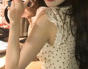 UGirls尤果网 – 分享谭晓彤的写真图片，领略剧情中蕴藏的情感与故事.txt