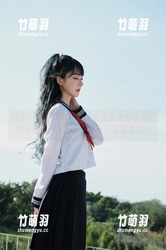 XIAOYU语画界 - 直击心灵深处的王薇薇女友写真，网盘分享让你一探究竟.txt