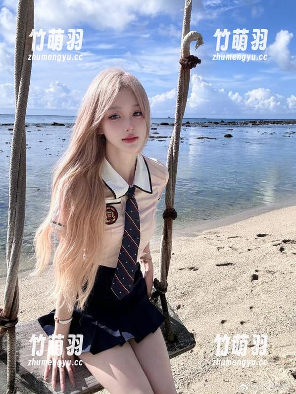 XIAOYU语画界 - 尽享程程程的肉丝美腿魅力：全新图包与完美合集尽情释放视觉冲击！.txt
