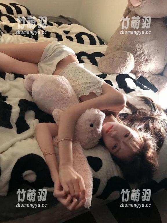 XINGYAN星颜社 - “李若汐夏天”写真作品集，分享清新自然的夏日美丽资源.txt