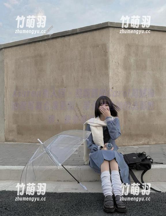 Xiuren秀人网 - 热腾腾的Carol周妍希油亮写真合集更新，带你走进她的光影世界，快来看看！.txt