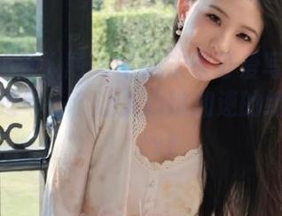 Xiuren秀人网 – 千夜未来可爱写真合集，别错过每一个让人心跳加速的绝美瞬间！.txt