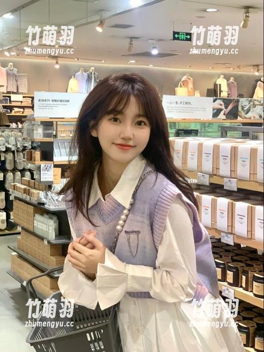 Xiuren秀人网-小兔纯纯 Xiuren秀人网 - 探索小兔纯纯可爱宝典:精美图集中的写真作品细腻无比.txt