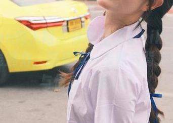 Xiuren秀人网 – 体验星子柒kiki双人写真在线魅力，感受每一张照片背后的故事与情感之美.txt