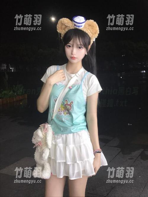 Xiuren秀人网 - 杨紫嫣Cynthia黑白写真，照片中的灵魂与力量碰撞.txt