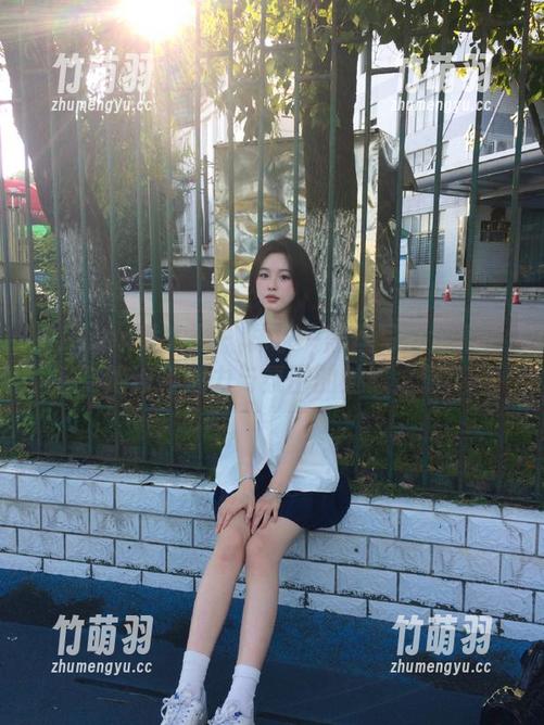 Xiuren秀人网 - 林乐一黑丝写真全集：感受她独特魅力与氛围的魅惑之旅.txt