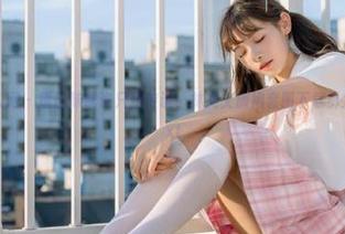 Xiuren秀人网 – 重口味或许只是传说，林文文旗袍套图下载引发千层浪！.txt
