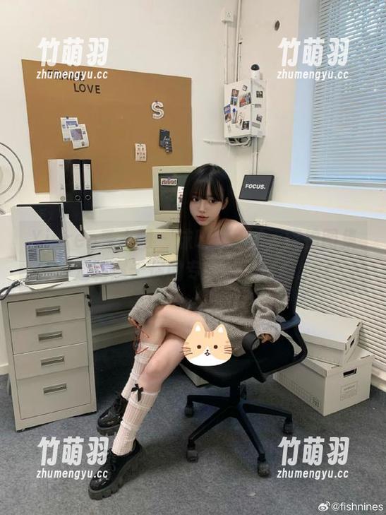 Xiuren秀人网 - 沫晓伊baby旅拍图集：定制属于你的专属旅行记忆.txt