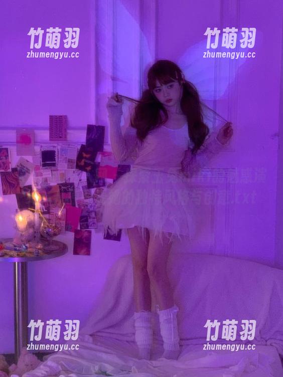 Xiuren秀人网 - 探索玉兔miki的魅惑演绎：从原图看她的独特风格与创意.txt