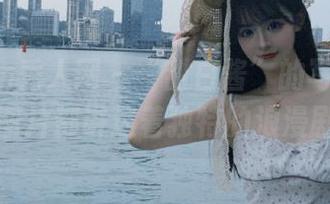 Xiuren秀人网 – “甜白酱”的写真作品：每张图片都讲述着独特的浪漫剧情.txt
