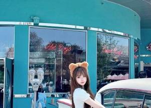 Xiuren秀人网 – 粉色梦幻之旅，米妮大萌萌少女图包资源引领你走进美好的瞬间！.txt