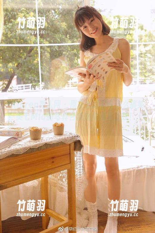 Xiuren秀人网 - 原来女孩们也这么搞笑！美七Mia的写真合集图集爆笑上线！.txt