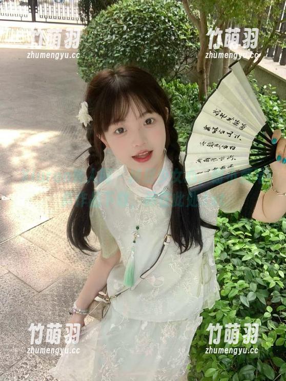 Xiuren秀人网 - 捕捉少女心，谢小蒽写真作品下载，尽在此处.txt