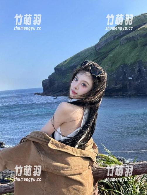Xiuren秀人网 - 邀你在线欣赏邹晶晶护士的心血作品，感受护理人员的无私与奉献精神.txt