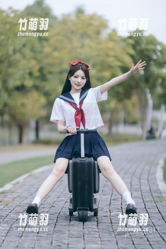 Xiuren秀人网 - 在线追踪金小依的眼镜写真动态，感受她如何用镜框诠释时尚生命！.txt