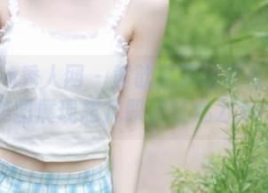 Xiuren秀人网 – 黄歆苑职场风尚：私拍美图展现超凡职业装魅力.txt