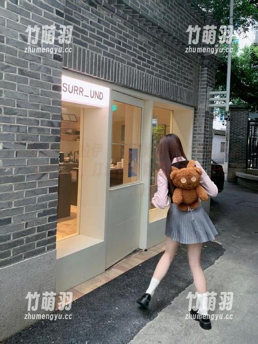 YALAYI雅拉伊 - 雪梨姬独家水手服写真，免费分享，打造你的青春回忆与浪漫情怀！.txt