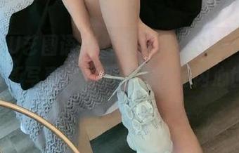 YITUYU艺图语 – 透过镜头：Shelley修女的最新写真展现了什么样的内心世界？.txt