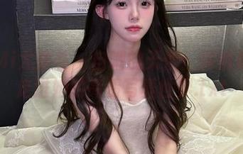 YouMi尤蜜荟 – 自嘲的天使：周妍希带你走进她的高清写真世界.txt