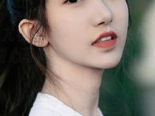 YouWu尤物馆 – 尽情欣赏Rebecca_吴颖茵的甜心写真图集，感受细腻的艺术魅力.txt