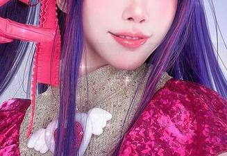 aqua水淼与豹纹的邂逅：私房写真记录下独特的女性魅力.txt