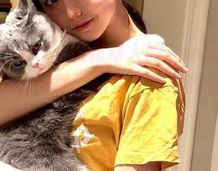 beautyleg – 优雅动人的Annie水手服套图，尽情下载，感受梦幻般的美丽瞬间！.txt