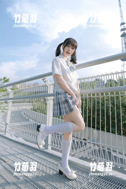 beautyleg - 揭秘“Anonymous奶牛”写真世界：原图背后的艺术创作旅程.txt