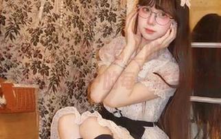 beautyleg – 在天台上的Aries私拍图集，感受生活中的每一抹色彩.txt