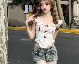 beautyleg – 揭秘Avril豹纹私拍资源，谁能想到这么大胆的选择？.txt