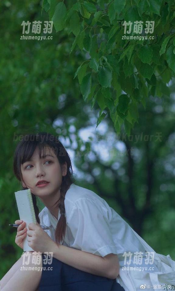 beautyleg - 精选套图展现Kaylar天使的独特魅力与风情.txt