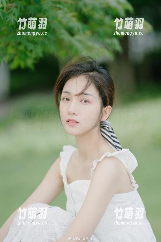 beautyleg - Lina的温柔写真作品集：每一张都能融化你的冰冷心灵！.txt