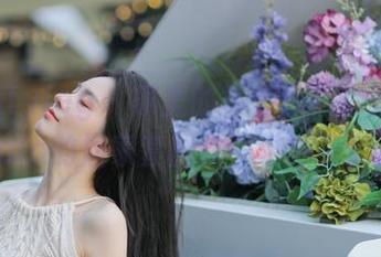beautyleg – 家里的每个角落都是舞台！Lola的居家套图作品带你飞！.txt