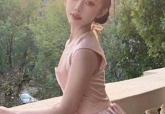 beautyleg – Miso裸足写真资源：传递自由精神与自然魅力的作品集.txt